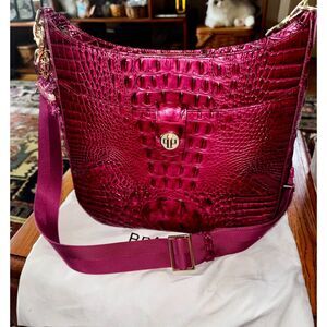 Brahmin Pomegranate Leia Crossbody EUC